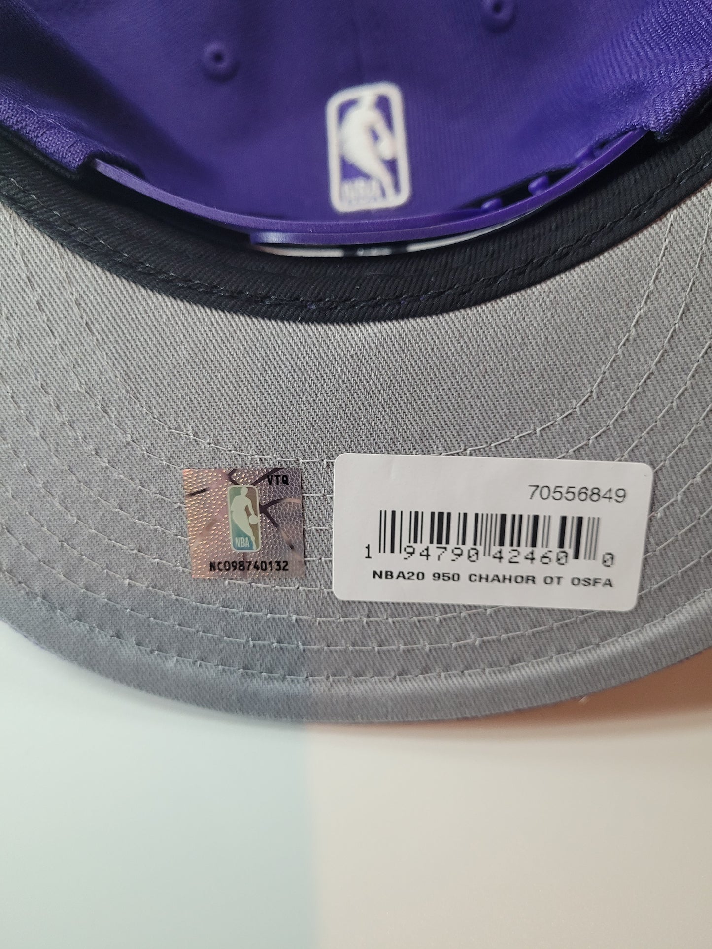 Charlotte Hornets New Era 9Fifty Snapback Cap – NBA – Purple & Teal – NWT
