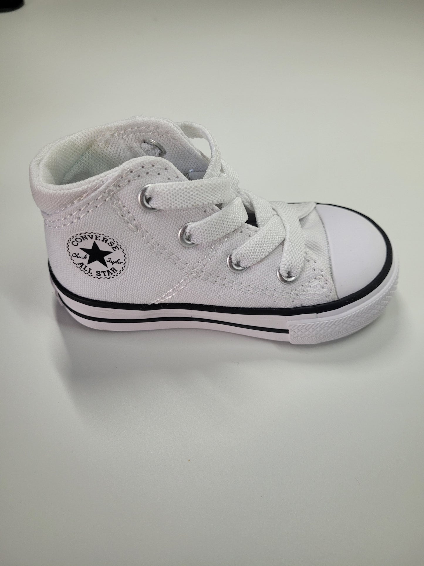 Converse Chuck Taylor All Star High Top Sneakers – Toddler Size 4C – White – NWT