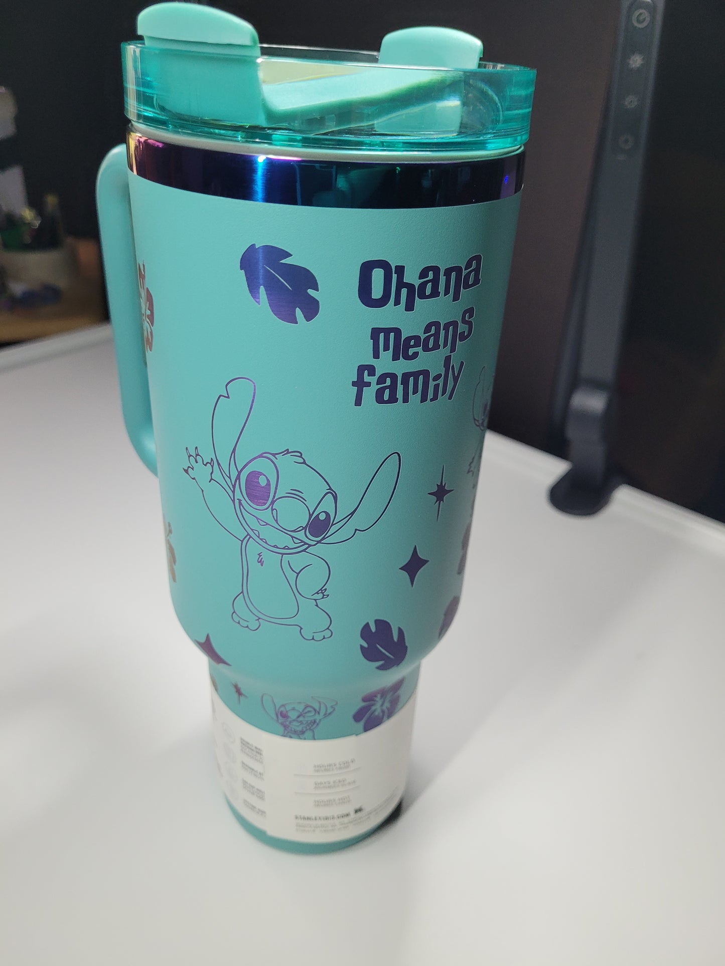 Stanley x Disney Lilo & Stitch 40oz Tumbler — Ohana Means Family