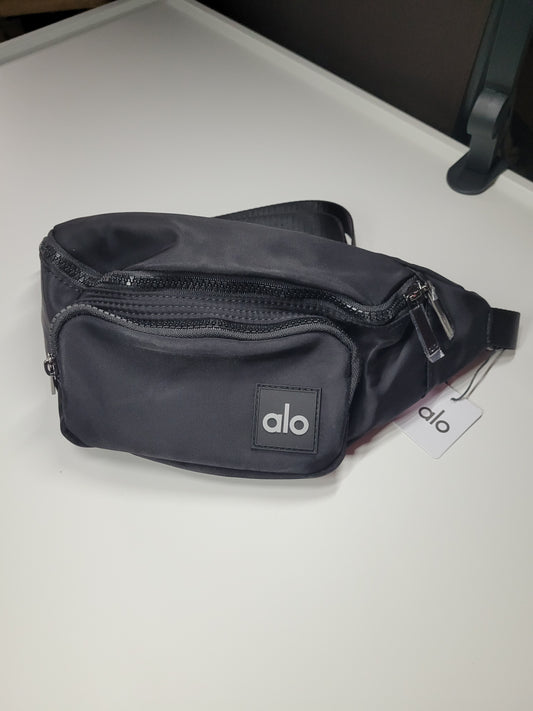 Alo Yoga Belt Bag — New with Tags (Black or Brown)
