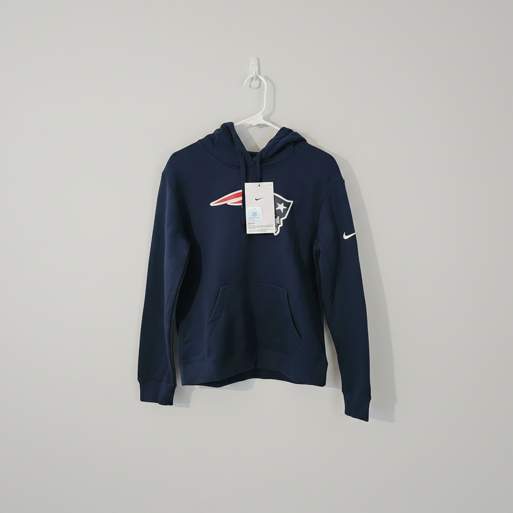 Navy blue New England Patriots women's Nike pullover hoodie, Size S, NWT