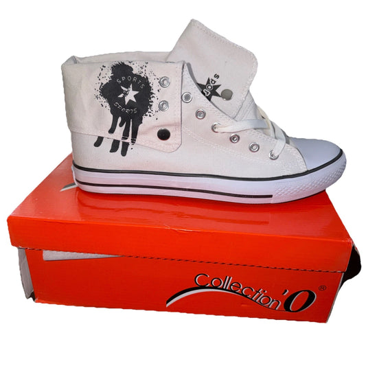 Collection'O Sports Women's White High Top Canvas Sneakers – Star Graphic – Size 7.5 – New